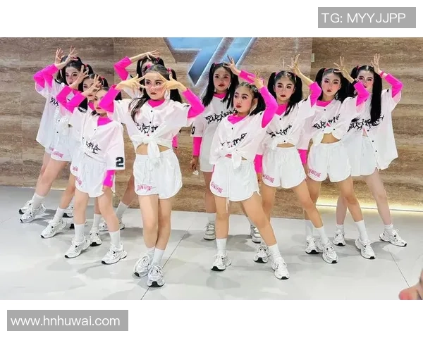 深圳街舞队比赛经验揭秘：从训练到舞台的全景探索